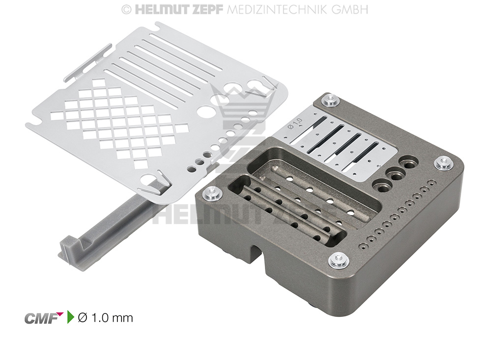 BOX COMPACT SET CMF Ø1,0MM VIS ACIER AVEC TOURNEVIS, LAME ET FRAISE, APPLICATEUTR BROCHES ET UN PAQUET DE VIS